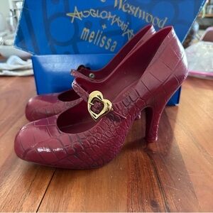 Vivienne Westwood Melissa Red Heels Retro 50s design bombshell